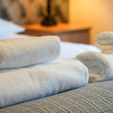 Rider Gardens Holiday House Бостон Экстерьер фото