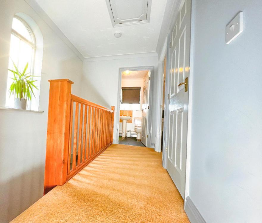 Rider Gardens Holiday House Бостон Экстерьер фото