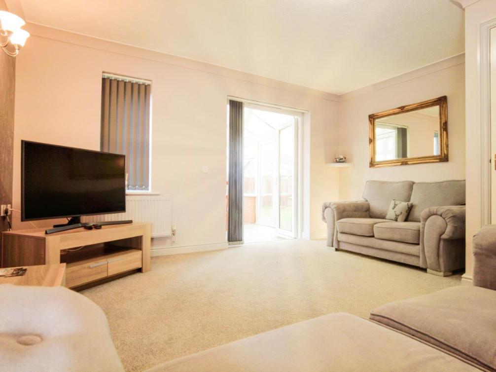 Rider Gardens Holiday House Бостон Экстерьер фото